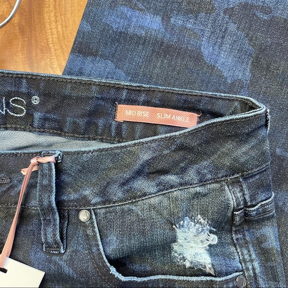 Rochelle slim ankle camo Jag Jeans - Picture 5 of 7